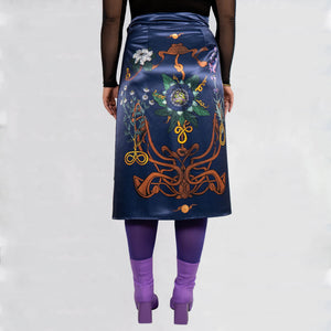 
                  
                    Load image into Gallery viewer, &amp;quot;A Goblet of Uniqueness&amp;quot; Satin Sablé Skirt
                  
                