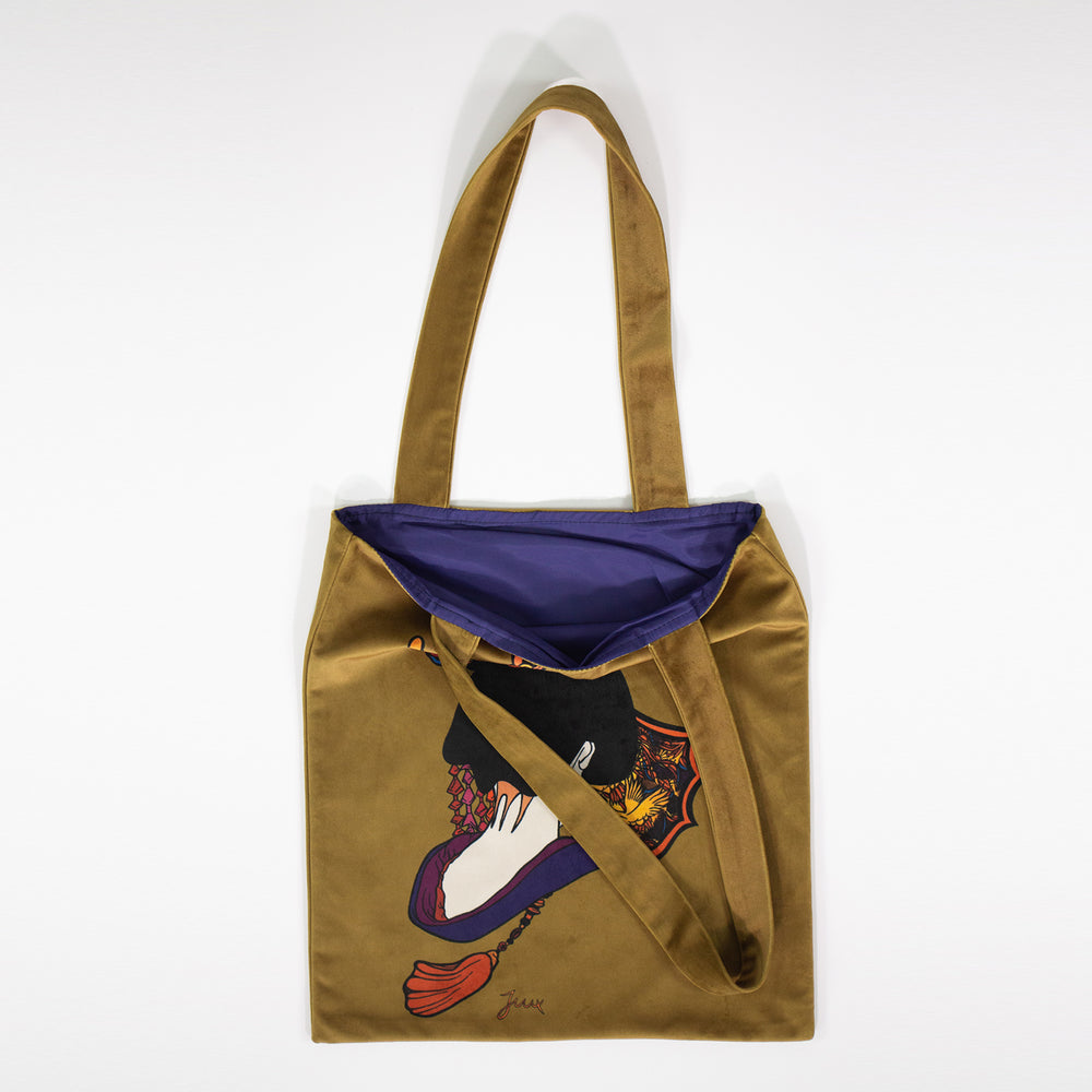 
                  
                    Load image into Gallery viewer, &amp;quot;Geisha&amp;quot; Velvet Bag
                  
                